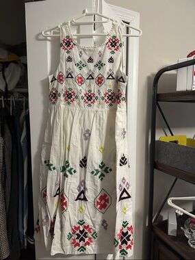 Anthropologie White Top with Red Label and Multicolor Embroidery